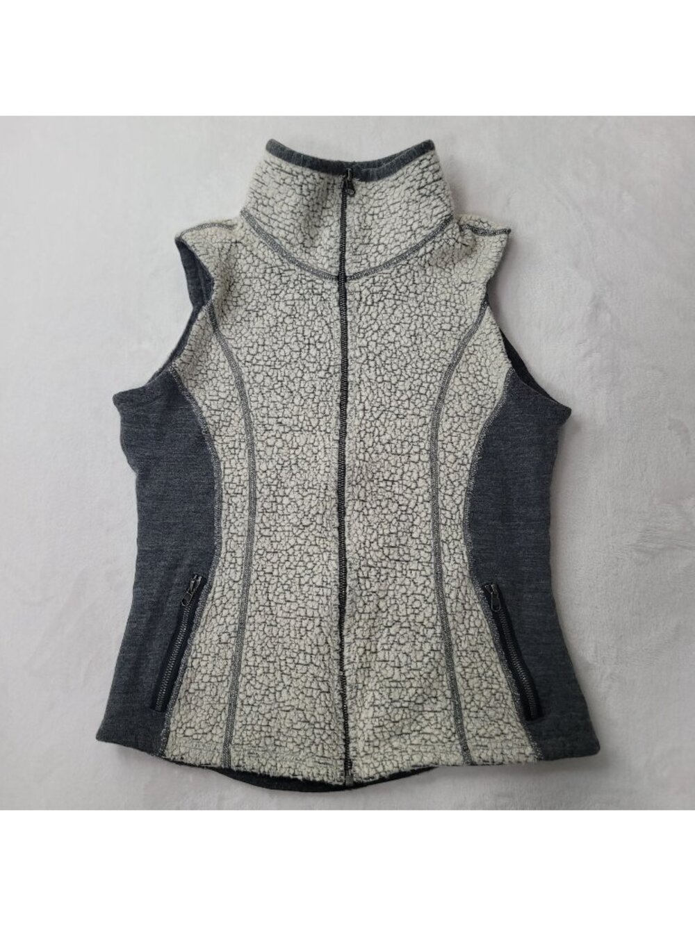 Kuhl Women's Gray Sherpa Fleece Zip-Up Vest Size S